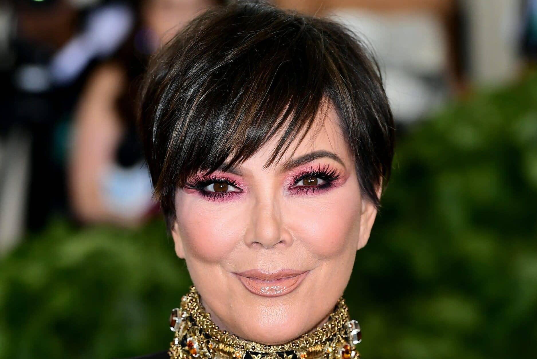 kris-jenner-says-she-wakes-up-at-4-30am-every-day-4-other-celebrities