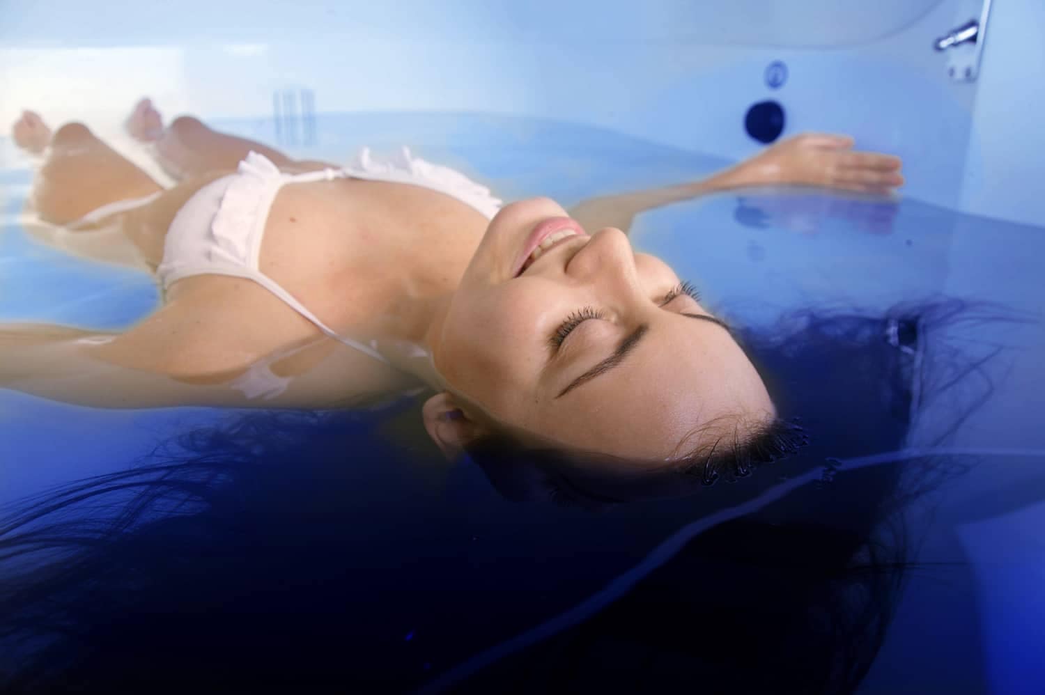 What Is Floatation Therapy? Sustain Health Magazine